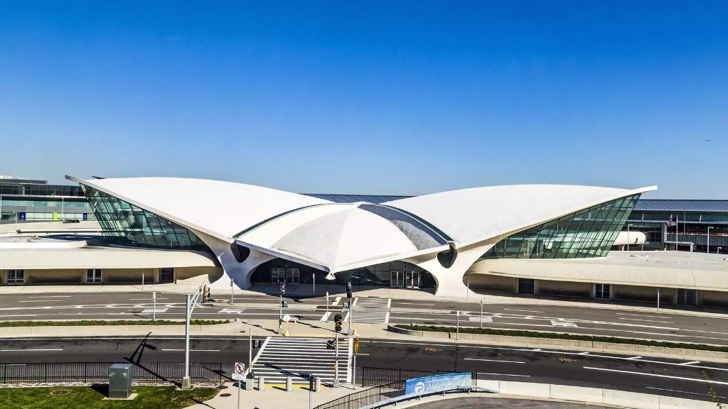 Amsterdam Airlines GRB Terminal - Green Bay-Austin Straubel International Airport