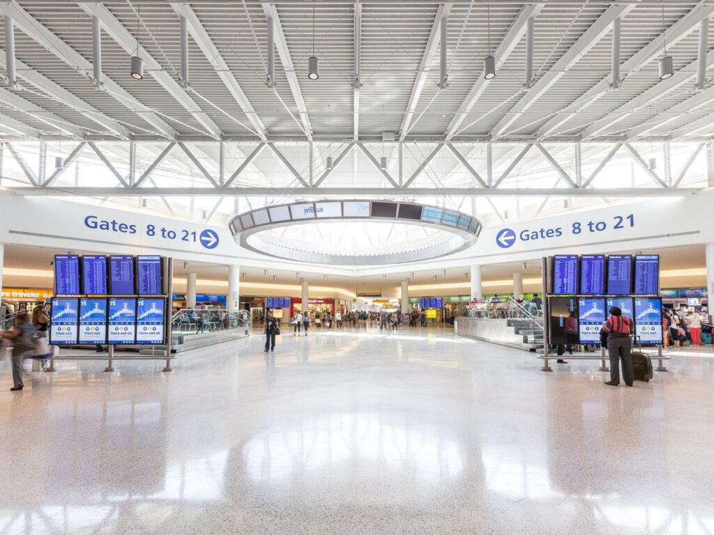 New England Airlines YXE Terminal - Saskatoon John G. Diefenbaker International Airport 